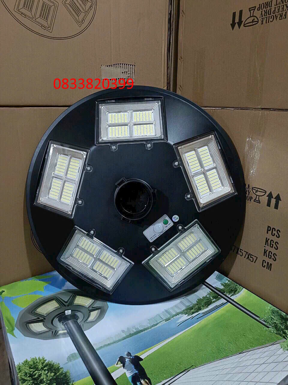 Đèn Năng lượng mặt trời UFO